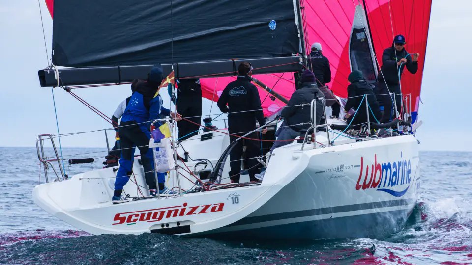 ©TotalEnergies, Scugnizza Scugnizza Racing Boat with Lubmarine Logo