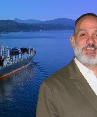 ©TotalEnergies Portrait photo of Diego Amat - Lubricants Coordinator for Latin America at YPF