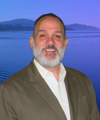 Portrait photo of Diego Amat - Lubricants Coordinator for Latin America at YPF