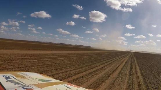 The 4L Trophy car rally: racing across Morocco in a Renault 4L