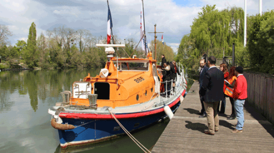 The Charles Ashley on the Seine